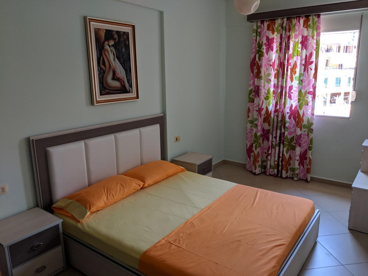Seafront Apartment Σαράντα Εξωτερικό φωτογραφία