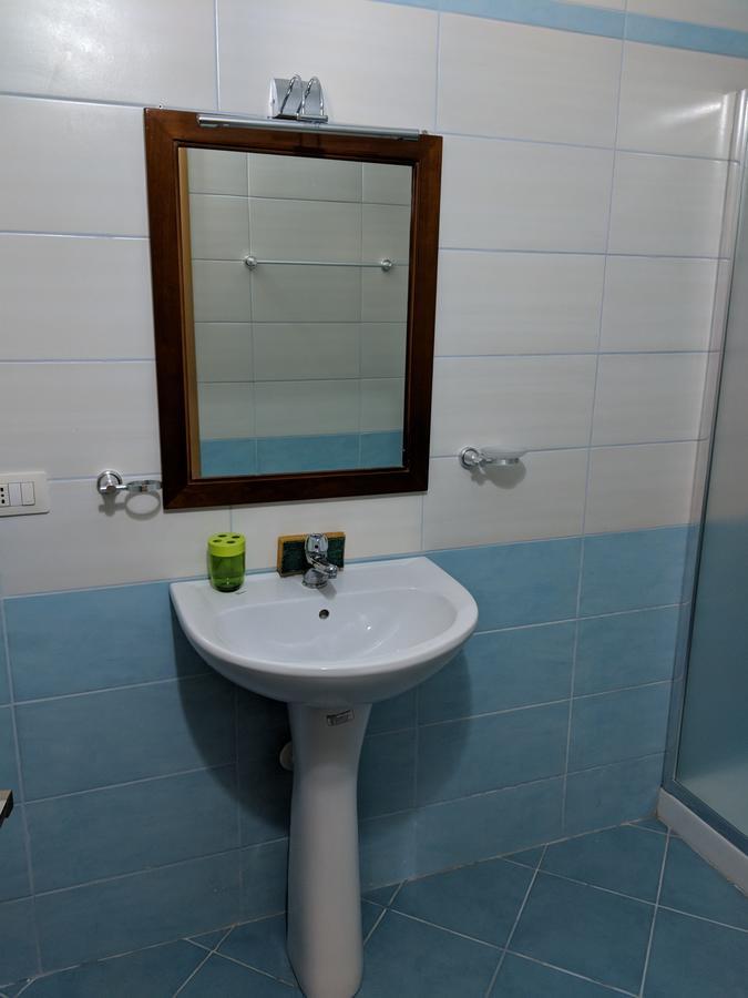 Seafront Apartment Σαράντα Εξωτερικό φωτογραφία