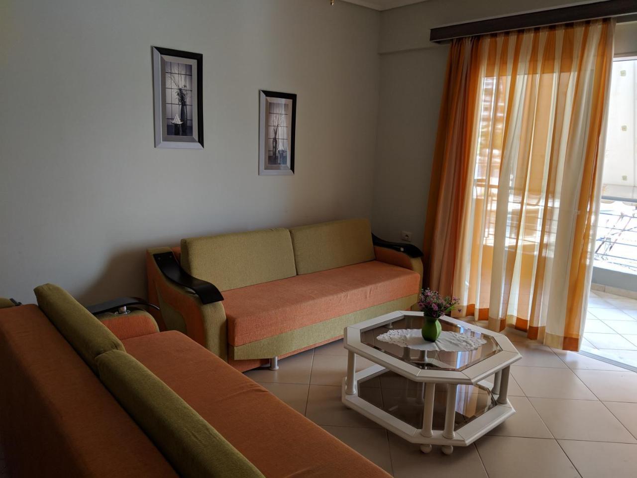 Seafront Apartment Σαράντα Εξωτερικό φωτογραφία